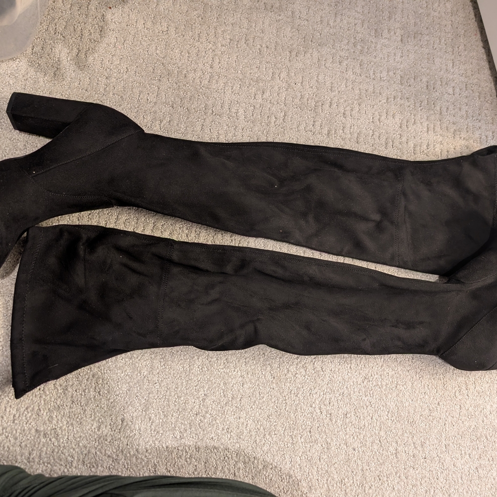 Elegant Black Over the Knee Boots